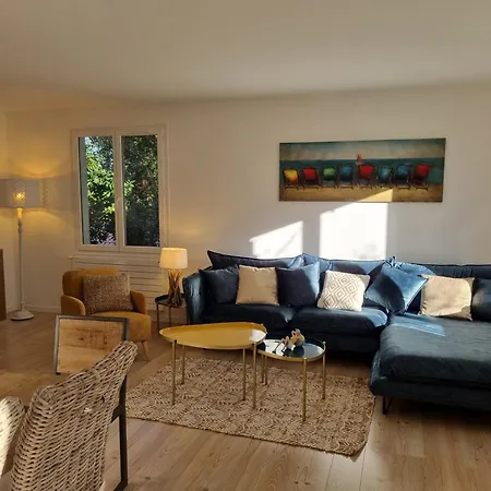 Villa Avec Piscine Privee-4 Ch-8 Pers-ronce Les Bains *